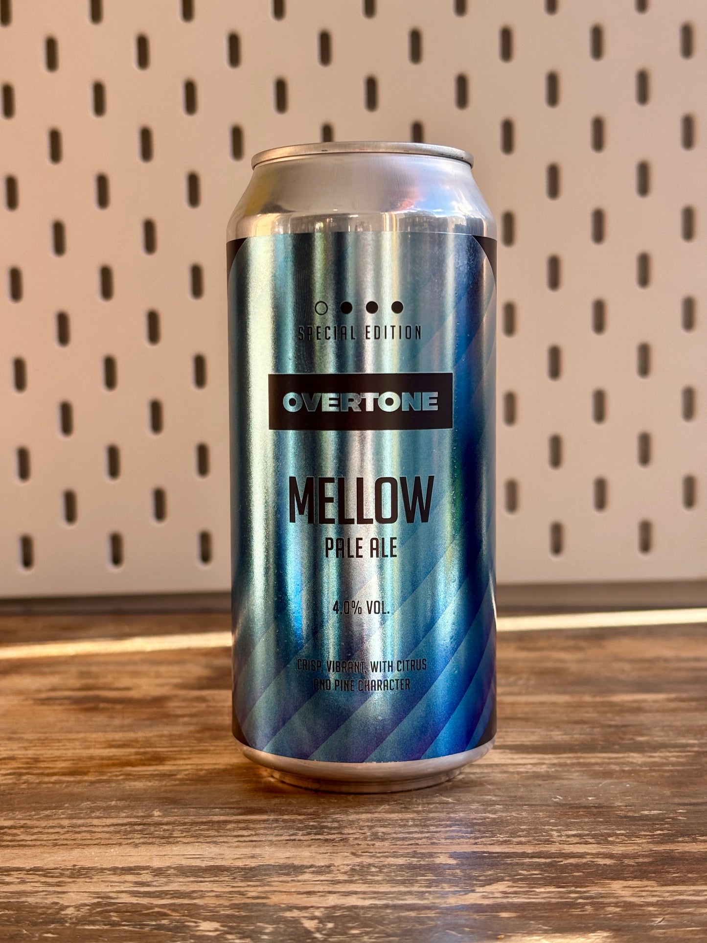 Overtone Mellow Pale Ale at The Beerhive, Edinburgh. Free UK shipping.