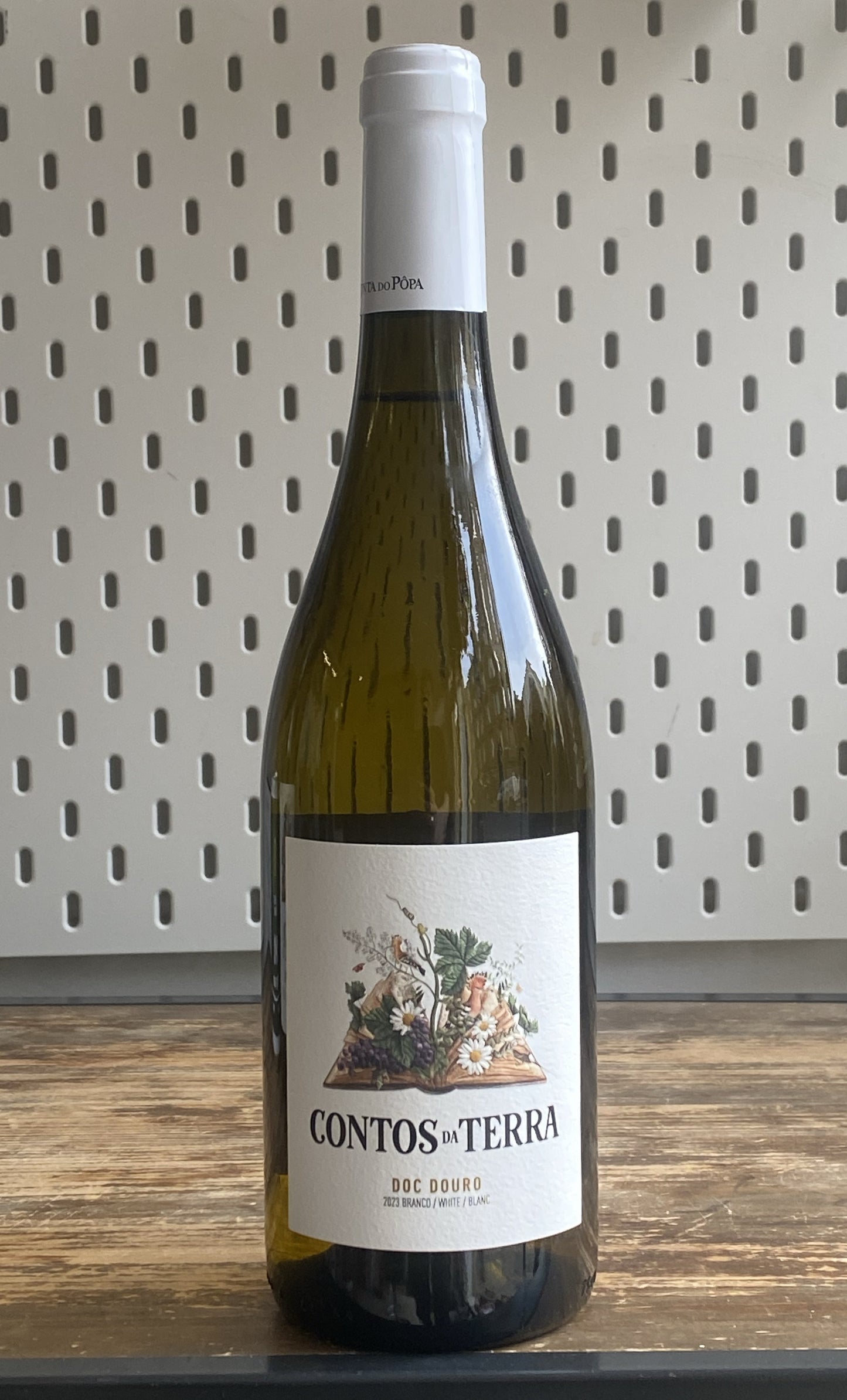 Quinta do Popa Contos da Terra Douro Branco at The Beerhive, Edinburgh. Free UK shipping.
