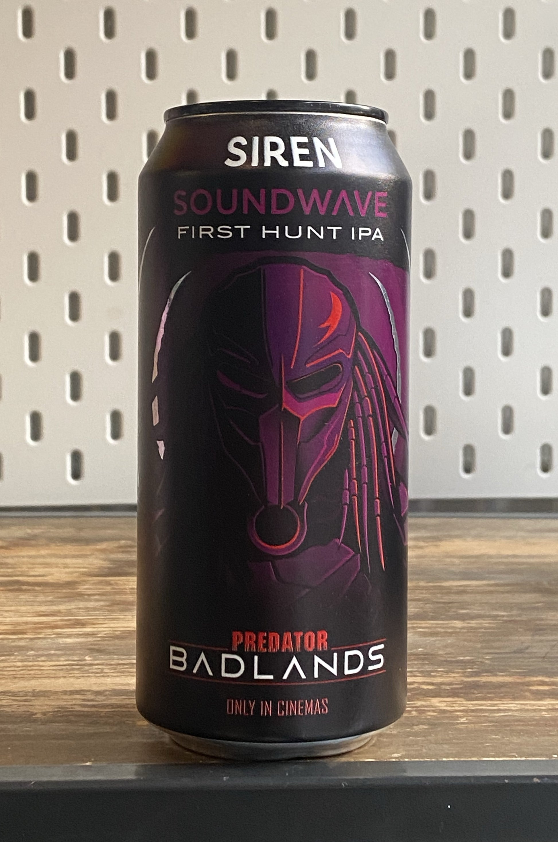 Siren Brewery Soundwave: First Hunt IPA at The Beerhive, Edinburgh. Free UK shipping.