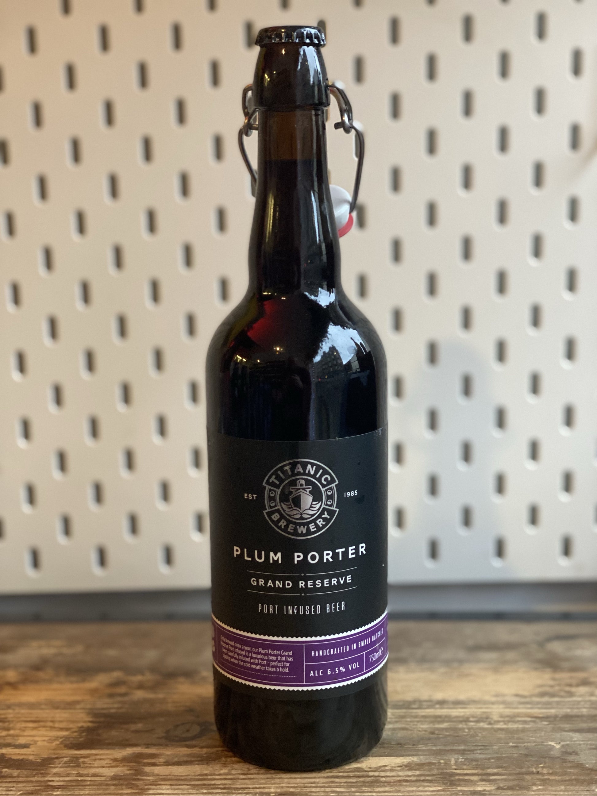 Titanic Grande Reserve Plum Porter 750ml at The Beerhive, Edinburgh. Free UK shipping.