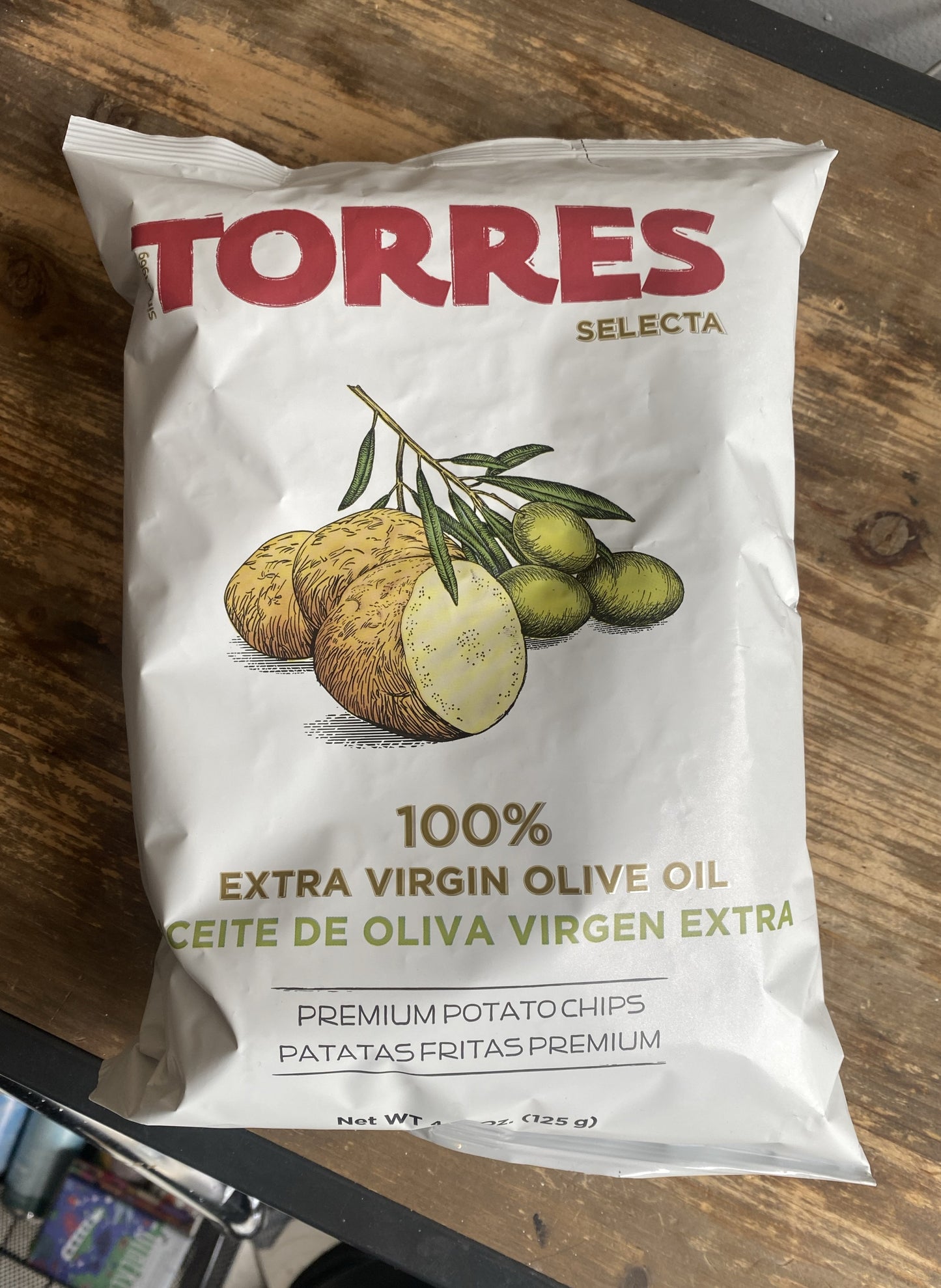 Torres Olive Oil Crisps 125g at The Beerhive, Edinburgh. Free UK shipping.